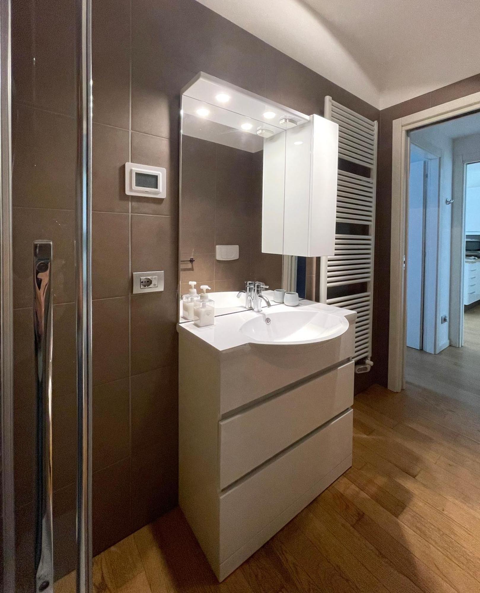 Suite Porta Romana Milan Bagian luar foto