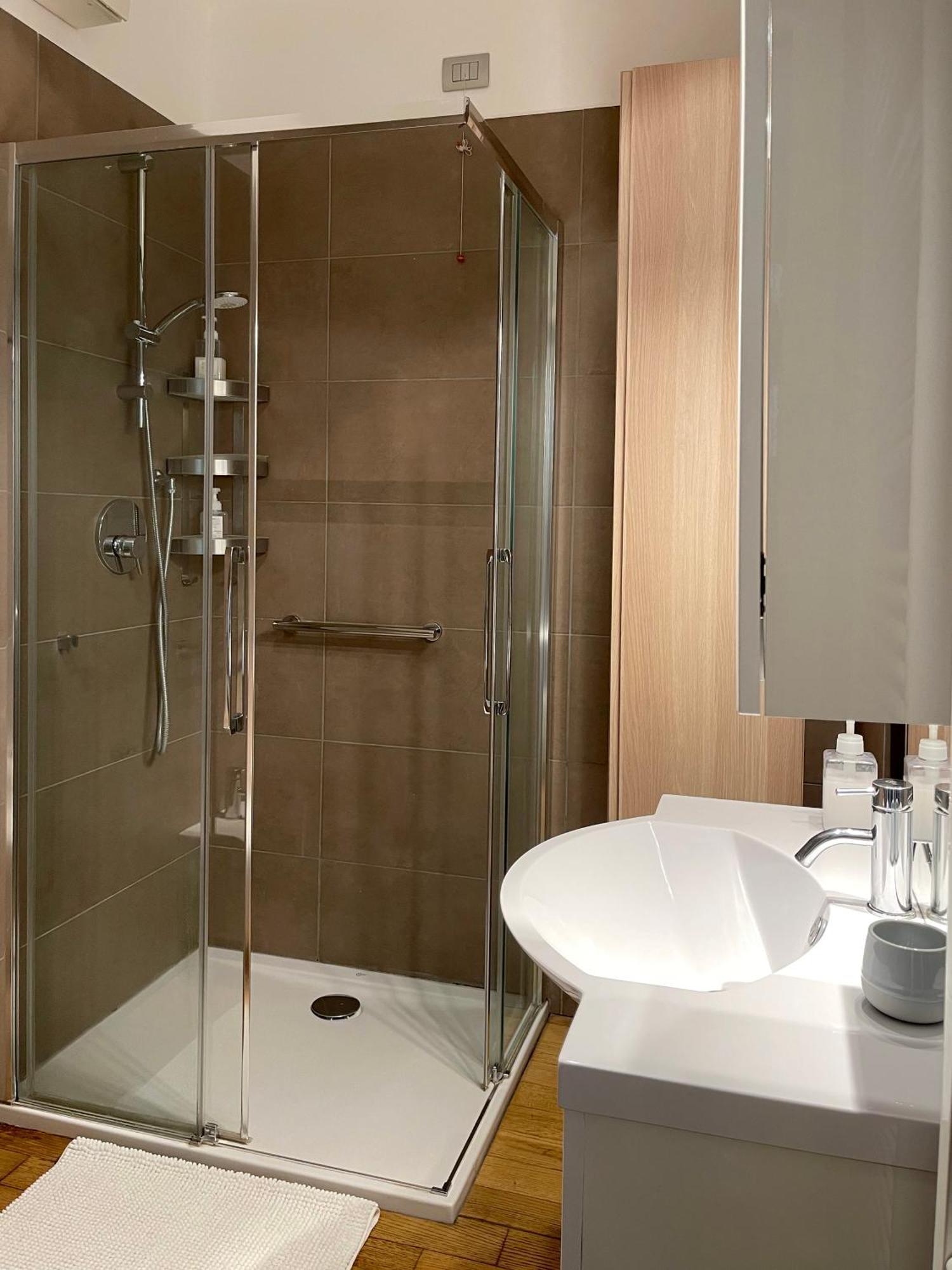 Suite Porta Romana Milan Bagian luar foto