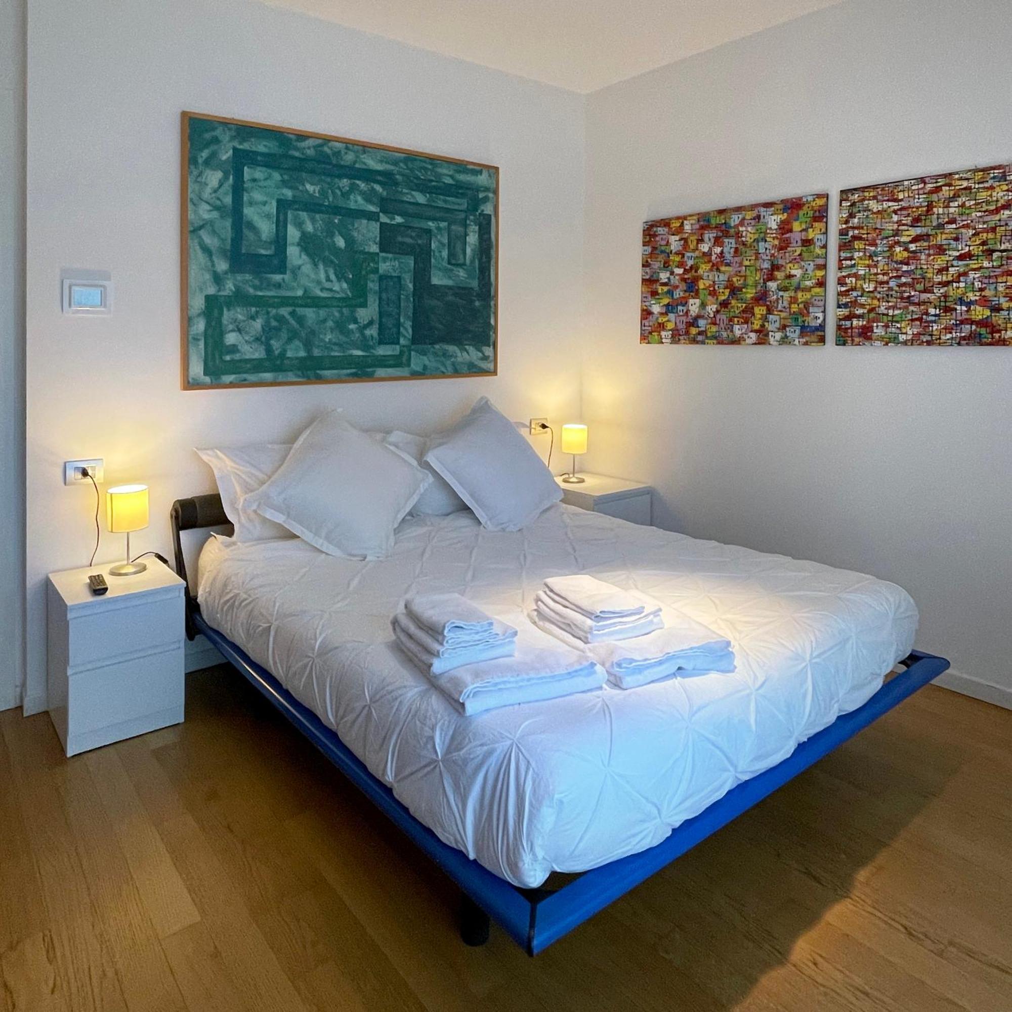 Suite Porta Romana Milan Bagian luar foto