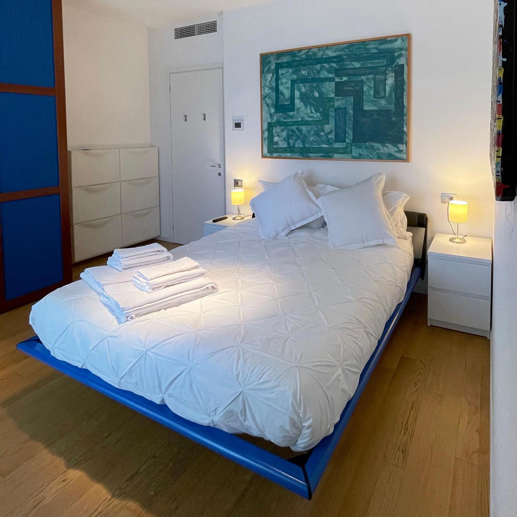 Suite Porta Romana Milan Bagian luar foto